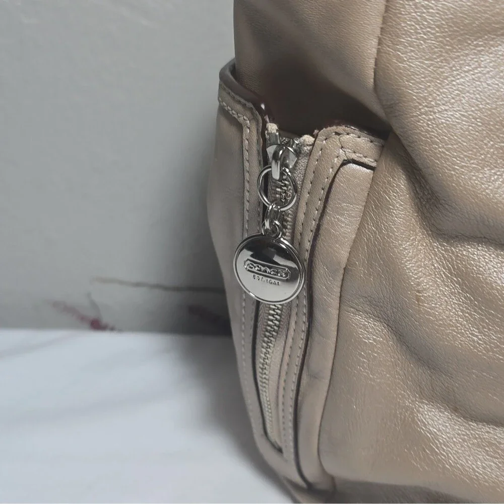 Coach Madison Beige Taupe Leather Tote Bag Zip Top Pink Lining Silver Charm [083